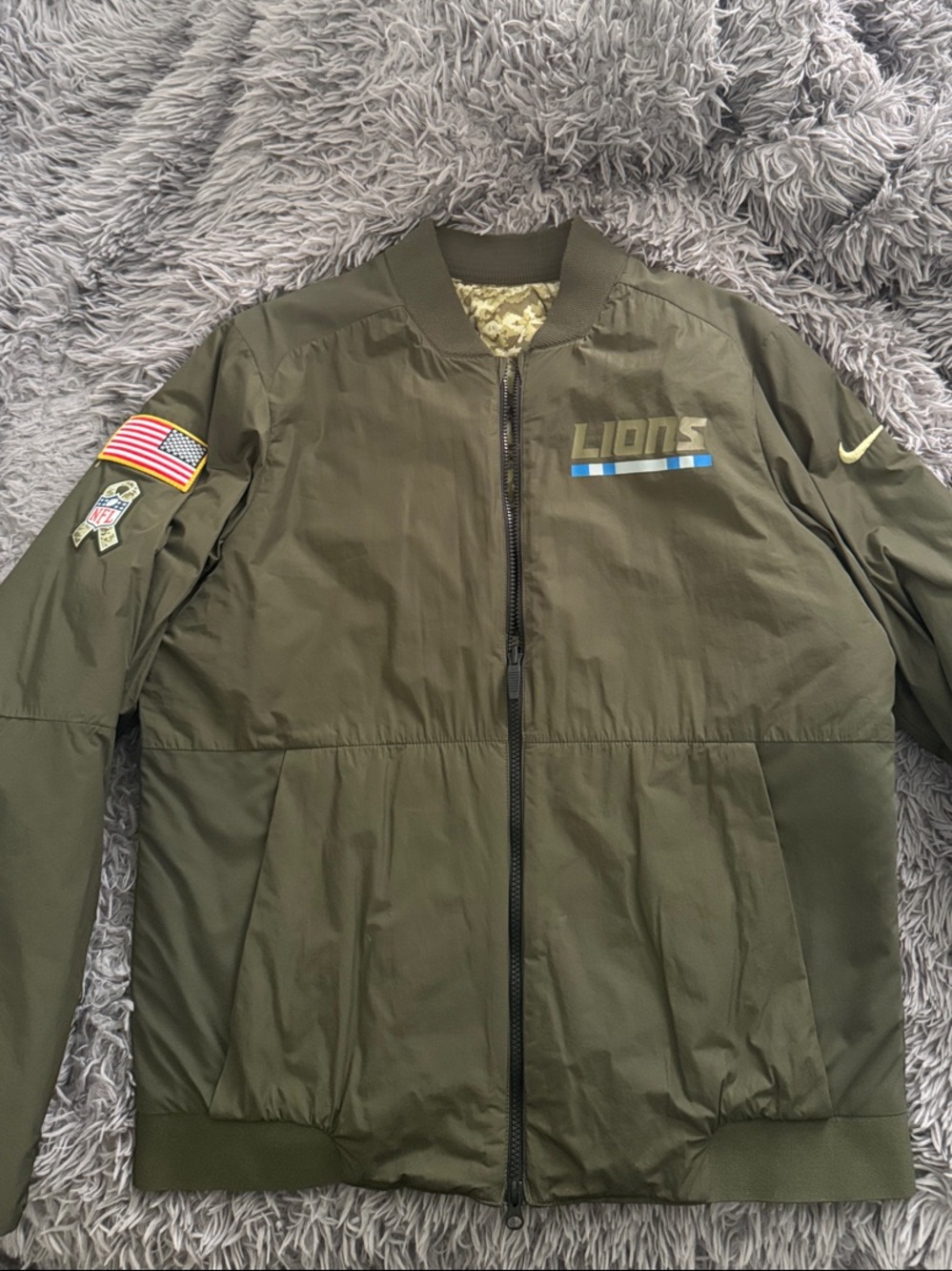Rare Nike reversibel Olive Green Detroit Lions Salute to Service Bomber Jacket